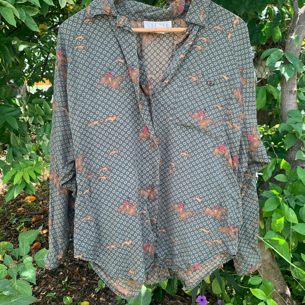 Vintage Button up